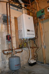 Navien CH 210 Combi gas boiler