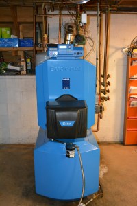 Buderus G 115 oil boiler with LT - 160 indirect water heater